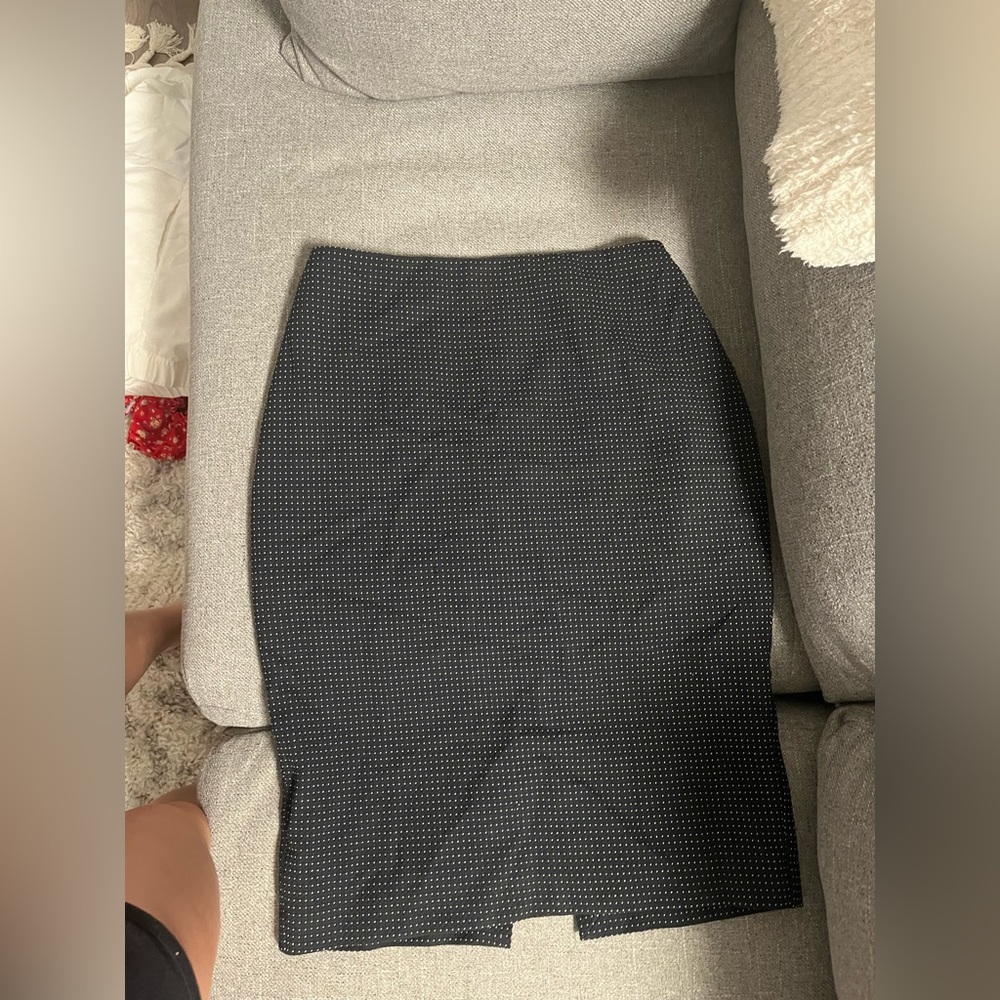 White House Black Market Pencil Skirt